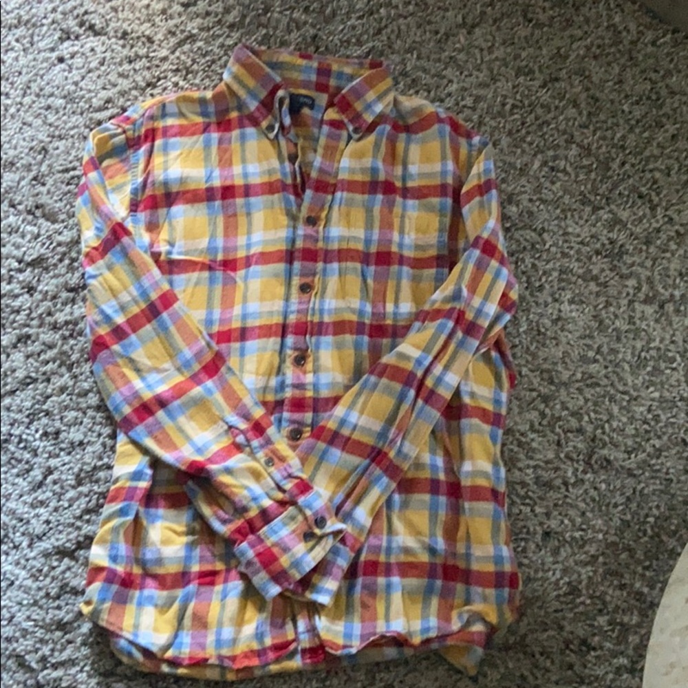 Size 15-15.5 long sleeved boys button down shirt